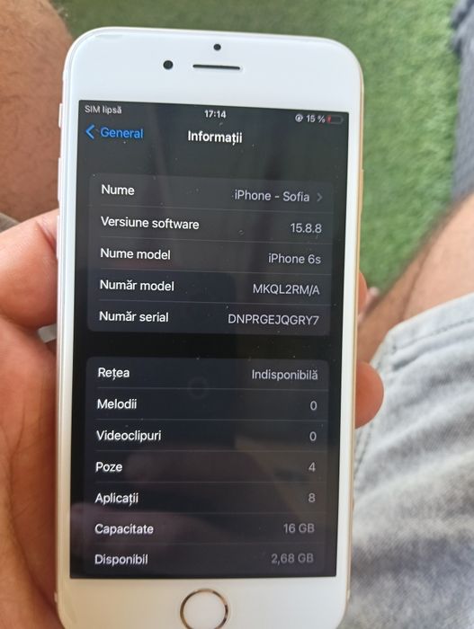 Vând iPhone impecabil la 200 de lei