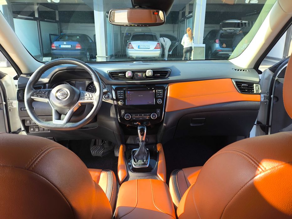 Nissan Rogue Platinum SL AWD