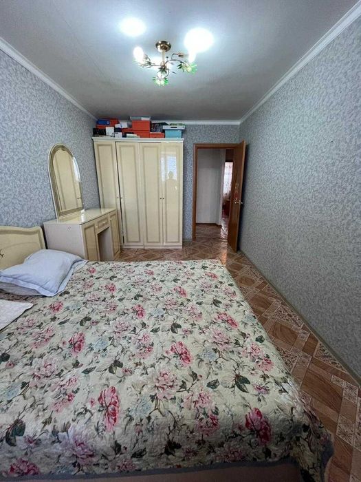 Продам 4х комн Старая часть