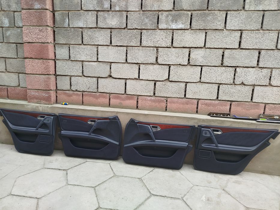 Запчасти Мерседес 210