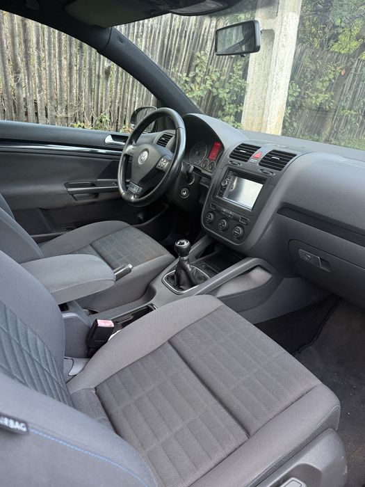 VOLKSWAGEN Golf Sportsvan 2008 — imagine 3