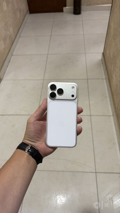 iPhone 17 Pro Max bez imeyka e sim