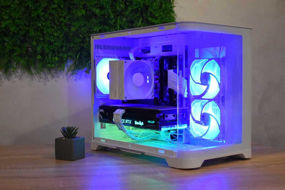 Геймърски Компютър Ryzen 7 5700x | Rtx 3070 GameRock | 16GB ram | 1TB Ssd |