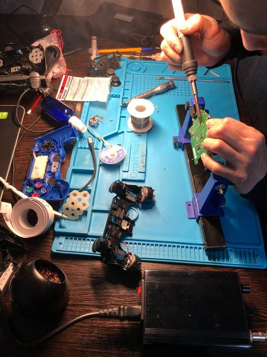 Ремонт геймпадов / джойстиков PS5