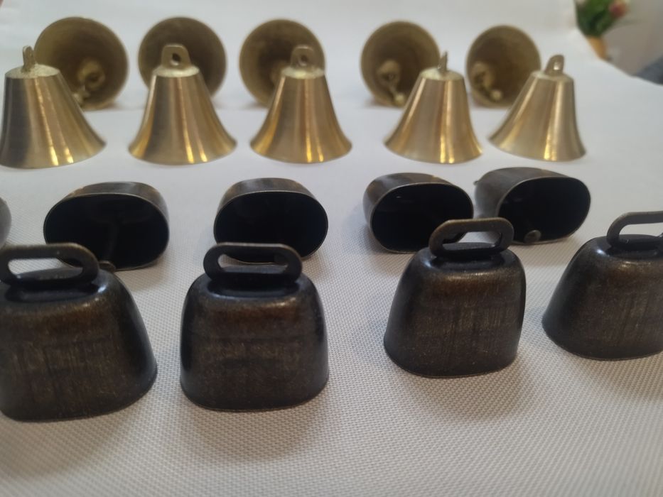 Звънци, чанове, хлопки, камбанки