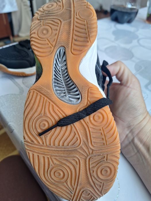 Обувь asics в хорошем состоянии