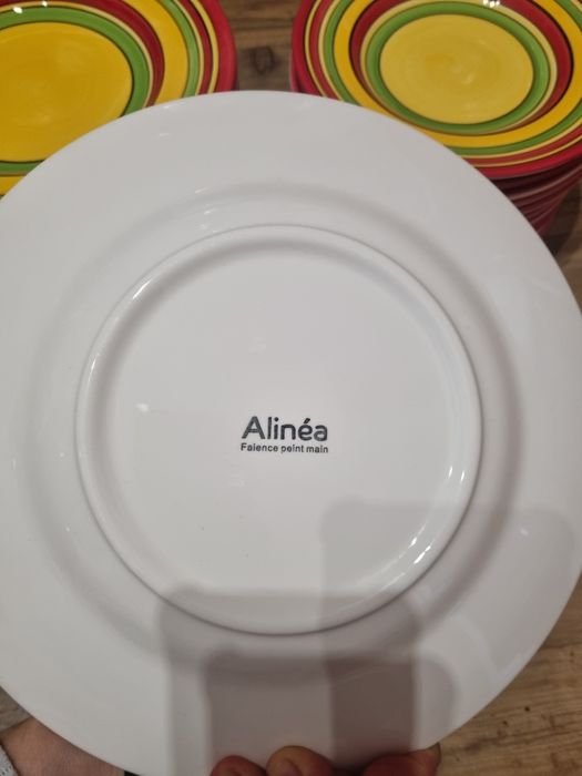 Комплект чинии от порцелан 24бр