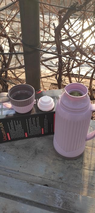 Термоса разные с по одной цене