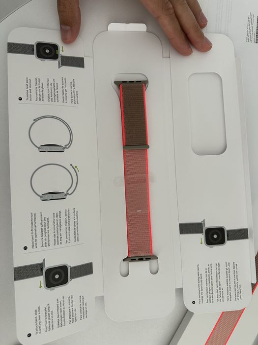 Каишка за Apple watch 42мм/44мм. Apple Neon Pink Sport Loop