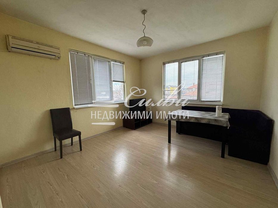 Продава се Четиристаен апартамент в Търговище, Център - 120 кв.м за 468 €/кв.м - Снимка #1