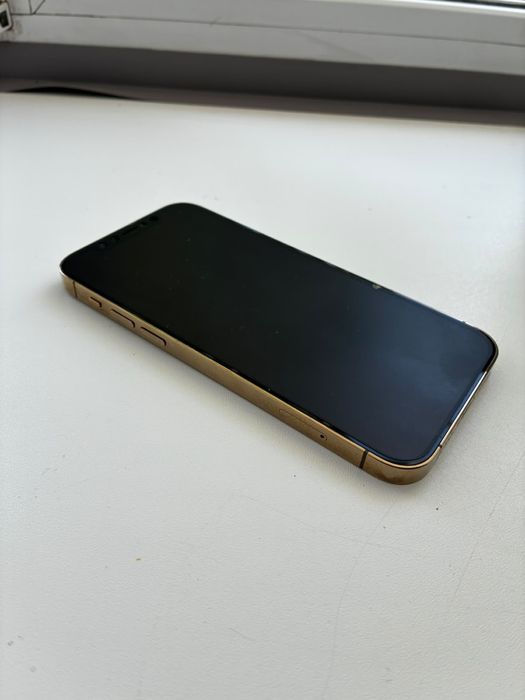 Продам iphone 12 pro 128гб