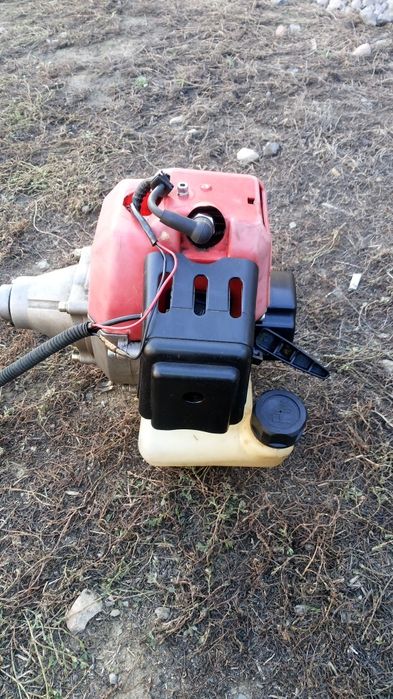 Бензиновый триммер