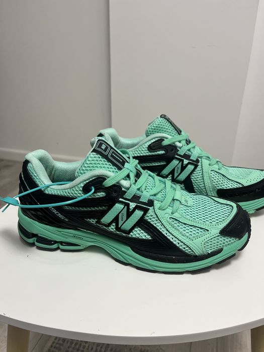 New Balance 1906 R