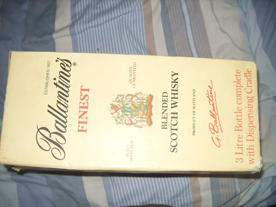 3 литрова празна бутилка с метална стоика 1980 г