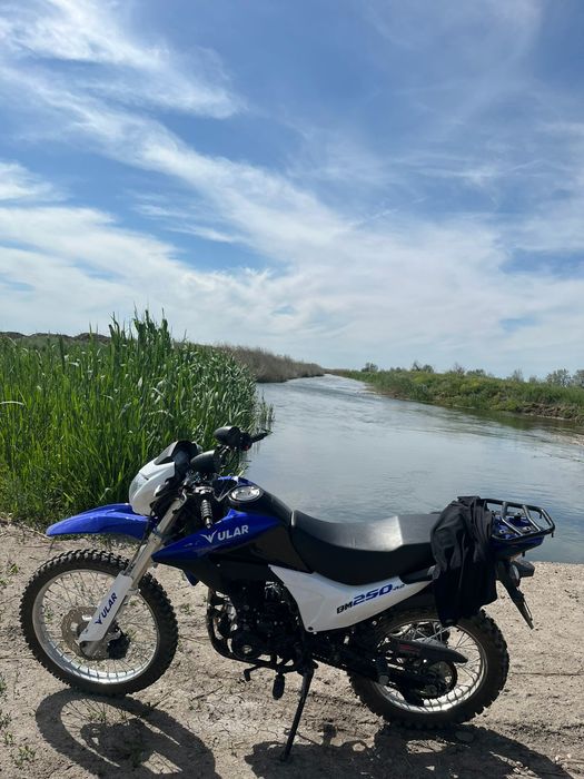 Мотоцикл срочно продам