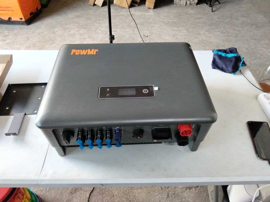 Хибриден инвертор за автономни системи (off-grid) 20 000 W (X3) – 20 kW соларен инвертор с двоен MPPT (40 A) за високоволтови батерии (135–750 V)