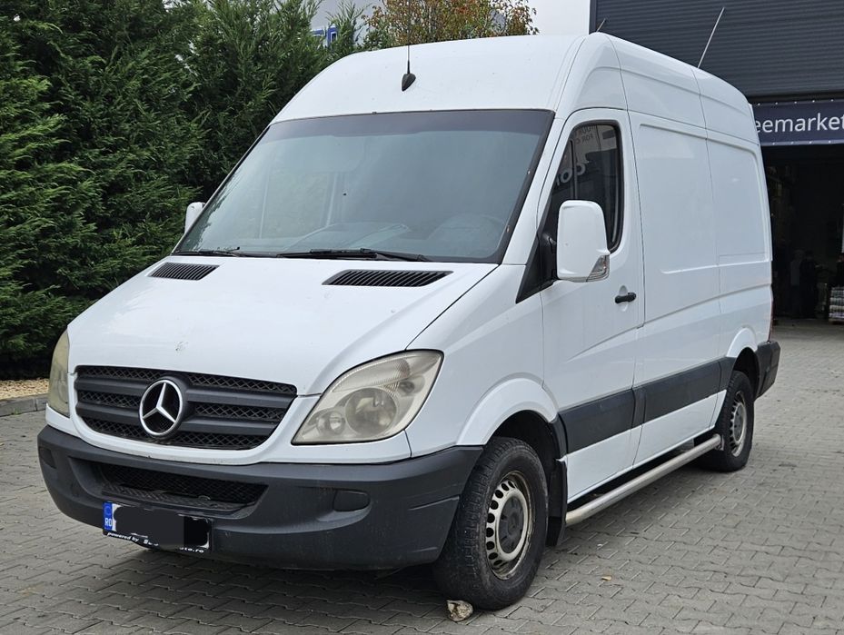 Mercedes Sprinter 309 CDI cu lift – 2.2 Diesel