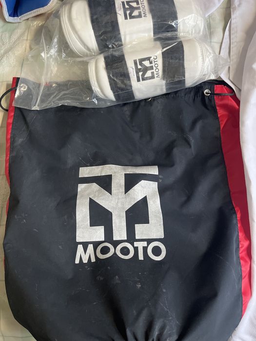 Комбо набор Kwon and Mooto, Taekwondo