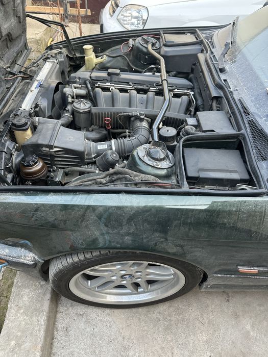 BMW E34 автомат машина в идеалном состаяние