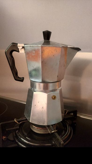 Алуминиева кафеварка за 3 кафета 2бр