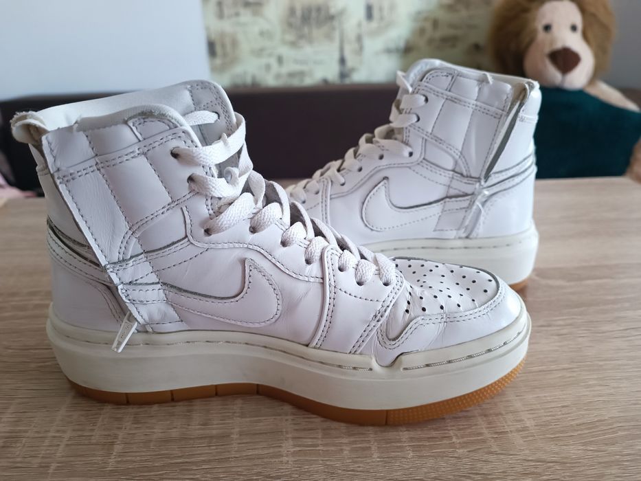 Sneakers Nike Air Jordan 1 Elevate High Se FB9894-100