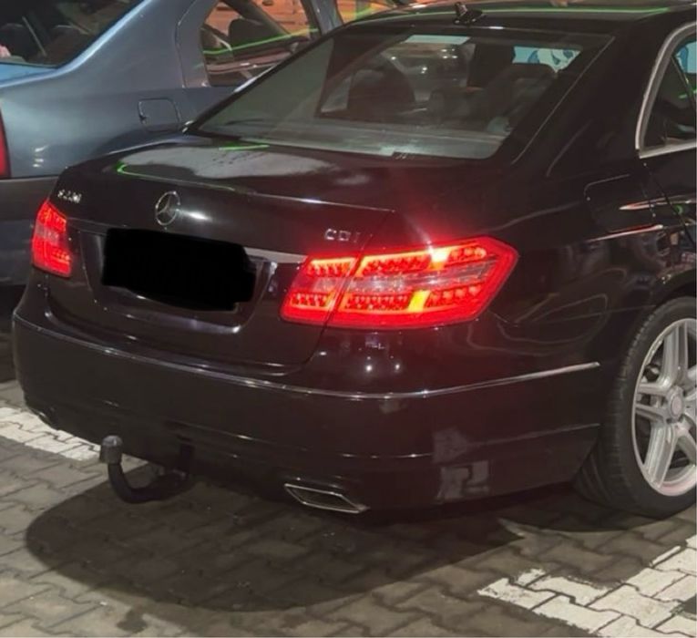 Spate Stop AMG Bara Haion E class W212 Mercedes lampa Tripla portbagaj