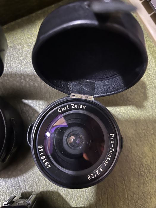 Aparat foto de colecție Rolleiflex SL 26 + optica