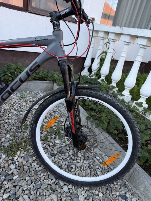 Bicicleta Focus roti 26 cadru M Shimano XT