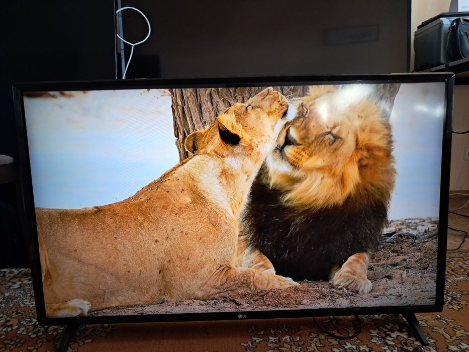 Телевизор lg 43 дюмов   109см смарт