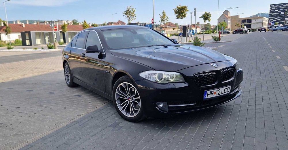 Bmw F10 520 D Automat, HED-UP display
