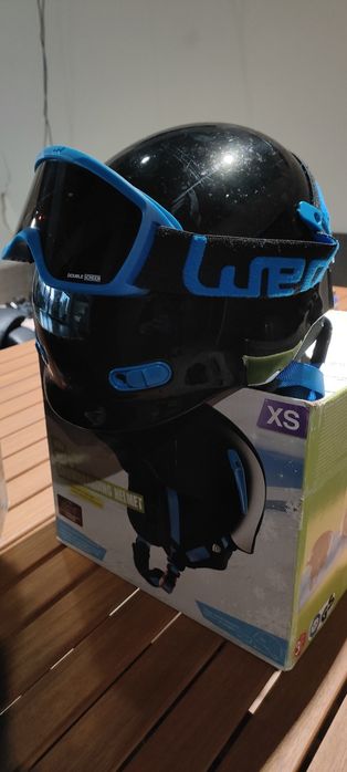 Детска ски каска 52-54 см. с подарък очила