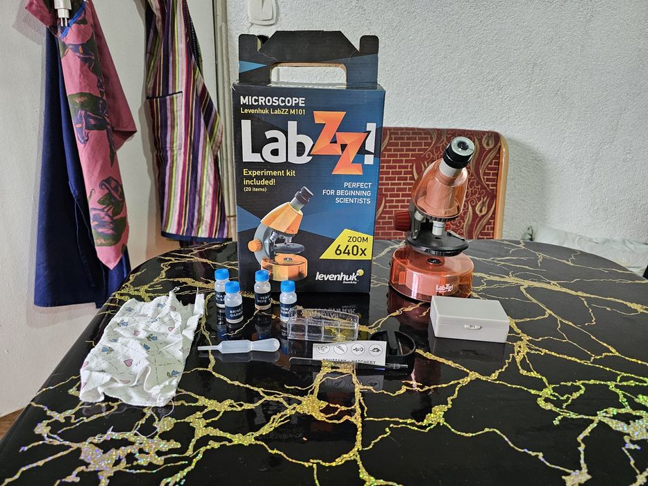 Микроскоп Levenhuk LabZZ M101