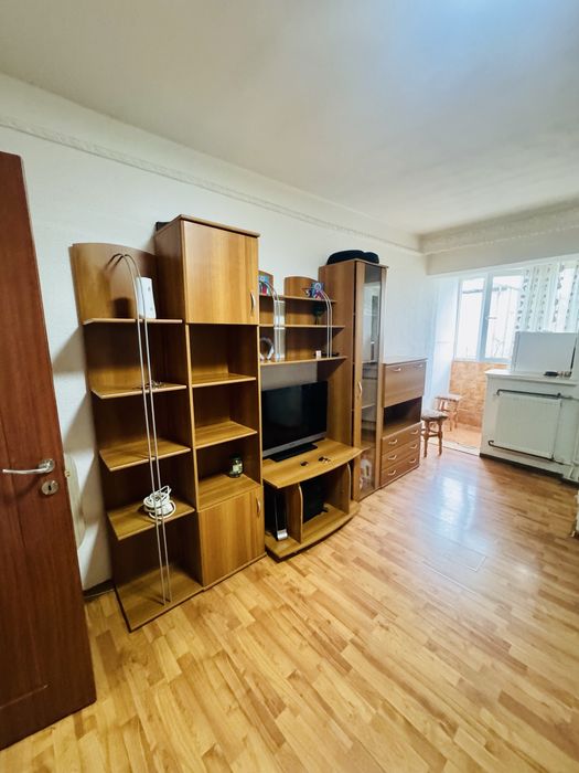 Garsoniera de Inchiriat Gara  Nicolina 10 minute de Palas Mall