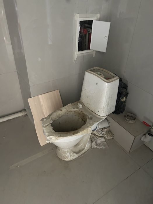 Отдам козел и унитаз