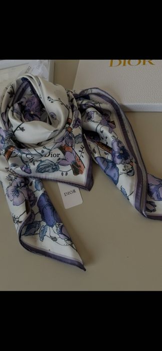 Eșarfe Christian Dior, model 2026, 100% mătase, 90x90cm, preț fix