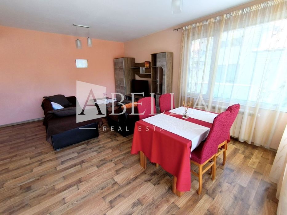 Дава се под наем Тристаен апартамент в София, Витоша - 100 кв.м за 600 € - Снимка #3