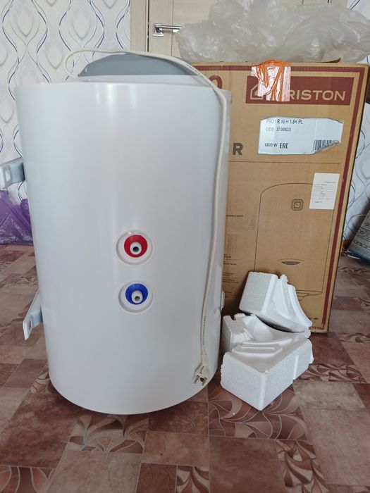 Бойлер Ariston PRO1 R 80 Л