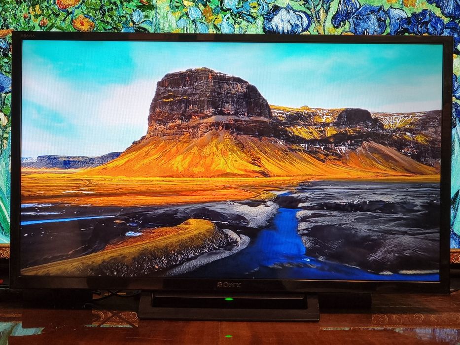 Телевизор / Sony - 32" - FullHD , Цифрова + Ефирна