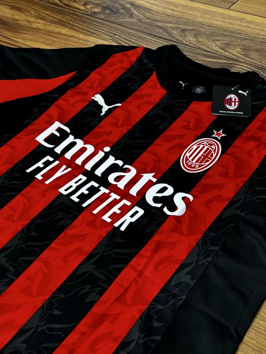 Jersey AC Millan