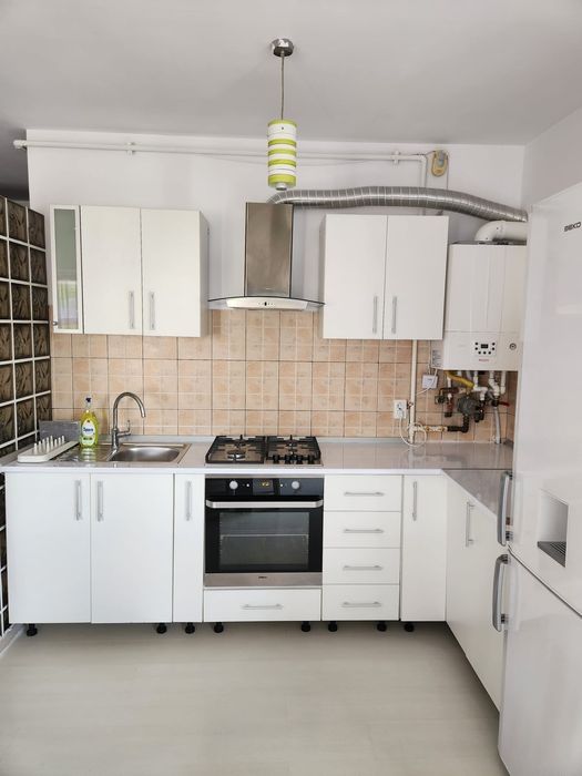 Proprietar Inchiriez apartament 2 camere Militari