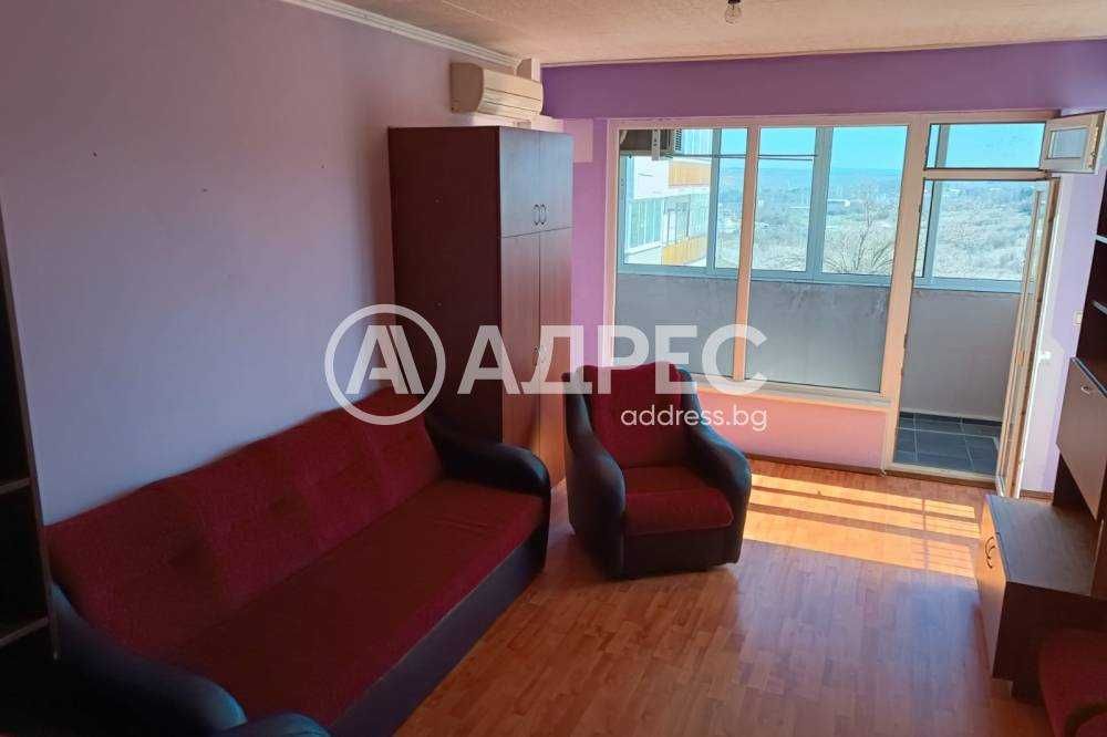 Дава се под наем Тристаен апартамент в Разград, Орел - 76 кв.м за 75807.93 € - Снимка #1