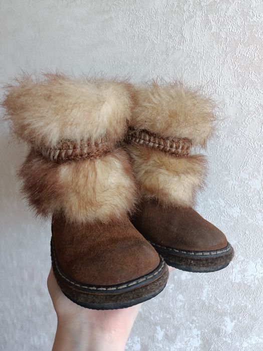 Продам унты зимние