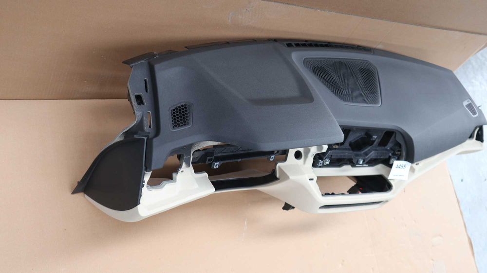 Арматурно табло БМВ/BMW Г20,Г21,Г22,G20,G21,G22