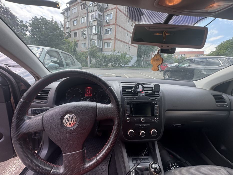VOLKSWAGEN Golf 2009 — imagine 5