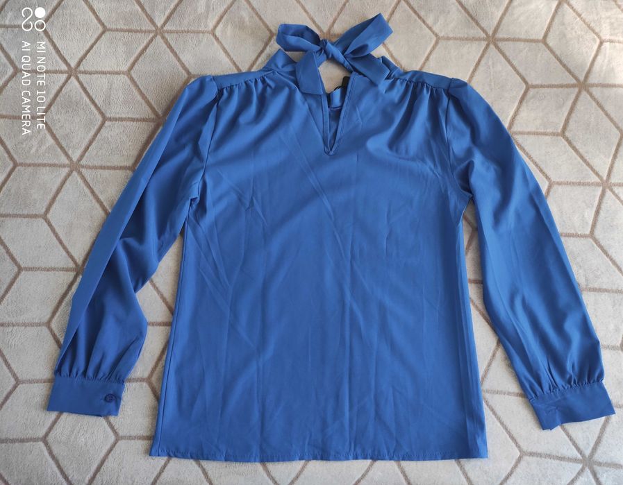 Блуза с дълъг ръкав