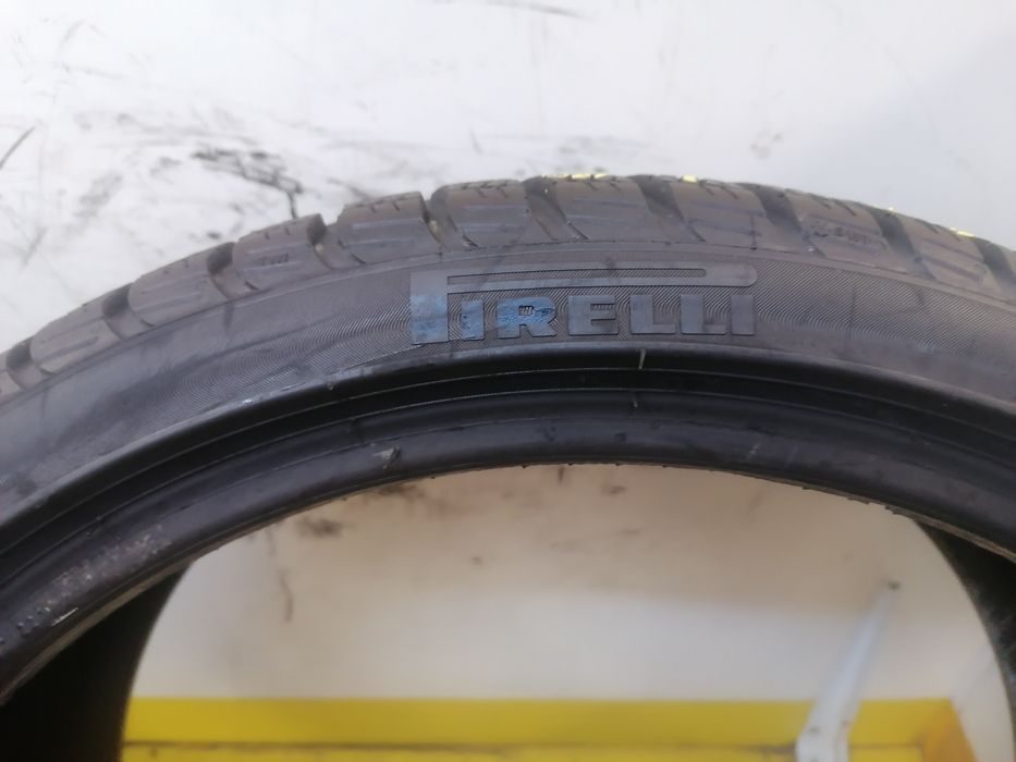235/35/19 4*PIRELLI iarna 91v dot 3820. 5,,46mm