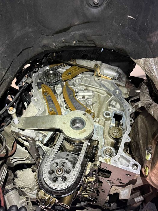 Bmw X1 xDrive 2013 2.0D 184cp • Distributie + Ambreiaj NOI