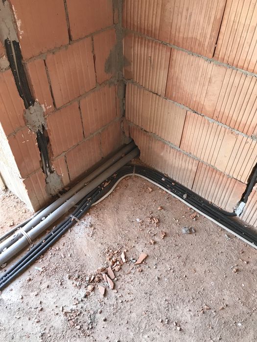 Electrician ( Baia Mare )