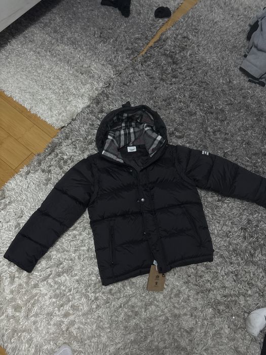 Geaca Burberry (S,M,L,XL)