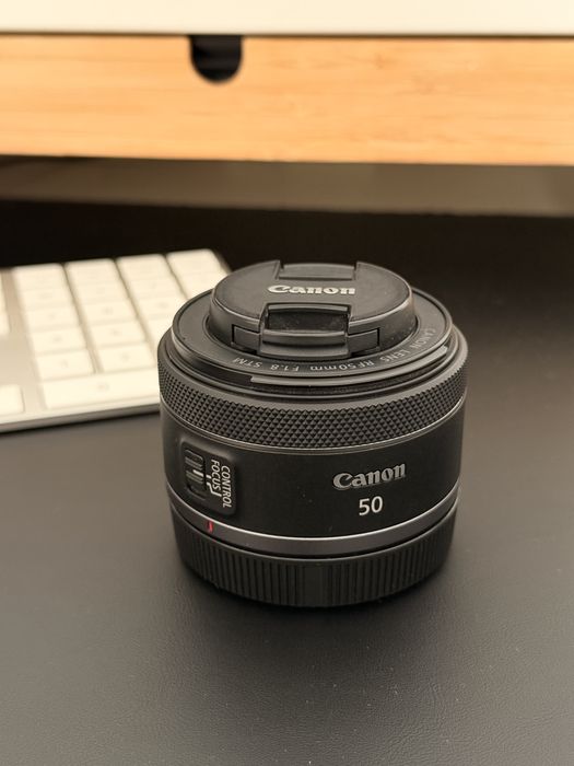 Canon RF 50mm f1.8 STM